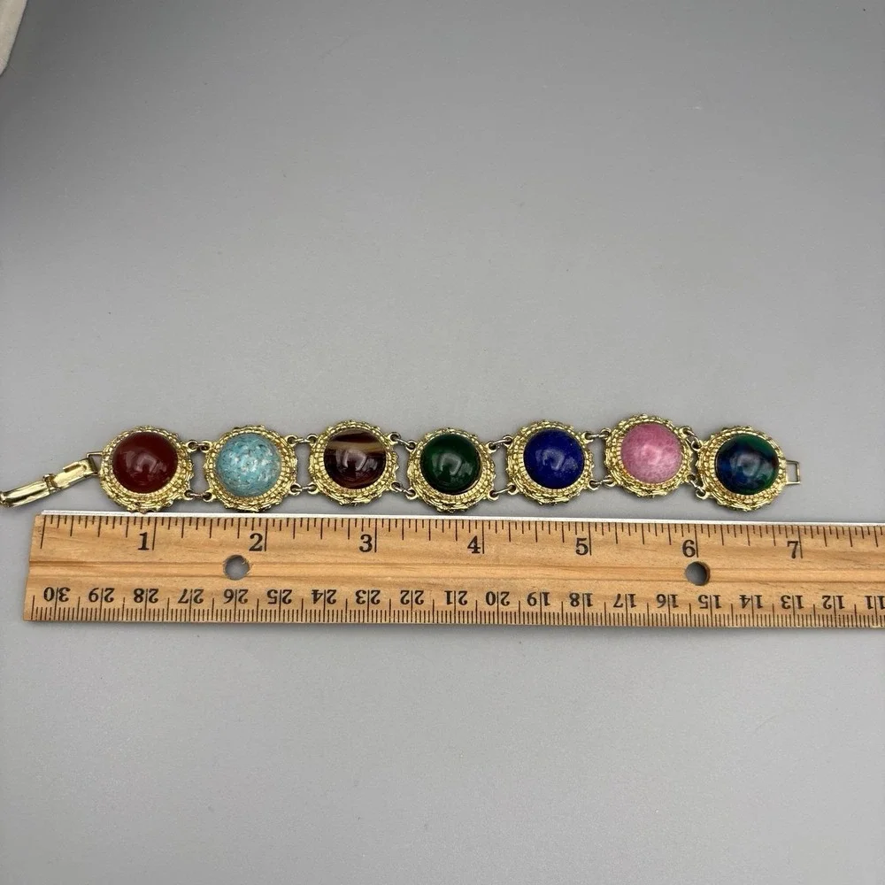 Trifari vintage bracelet